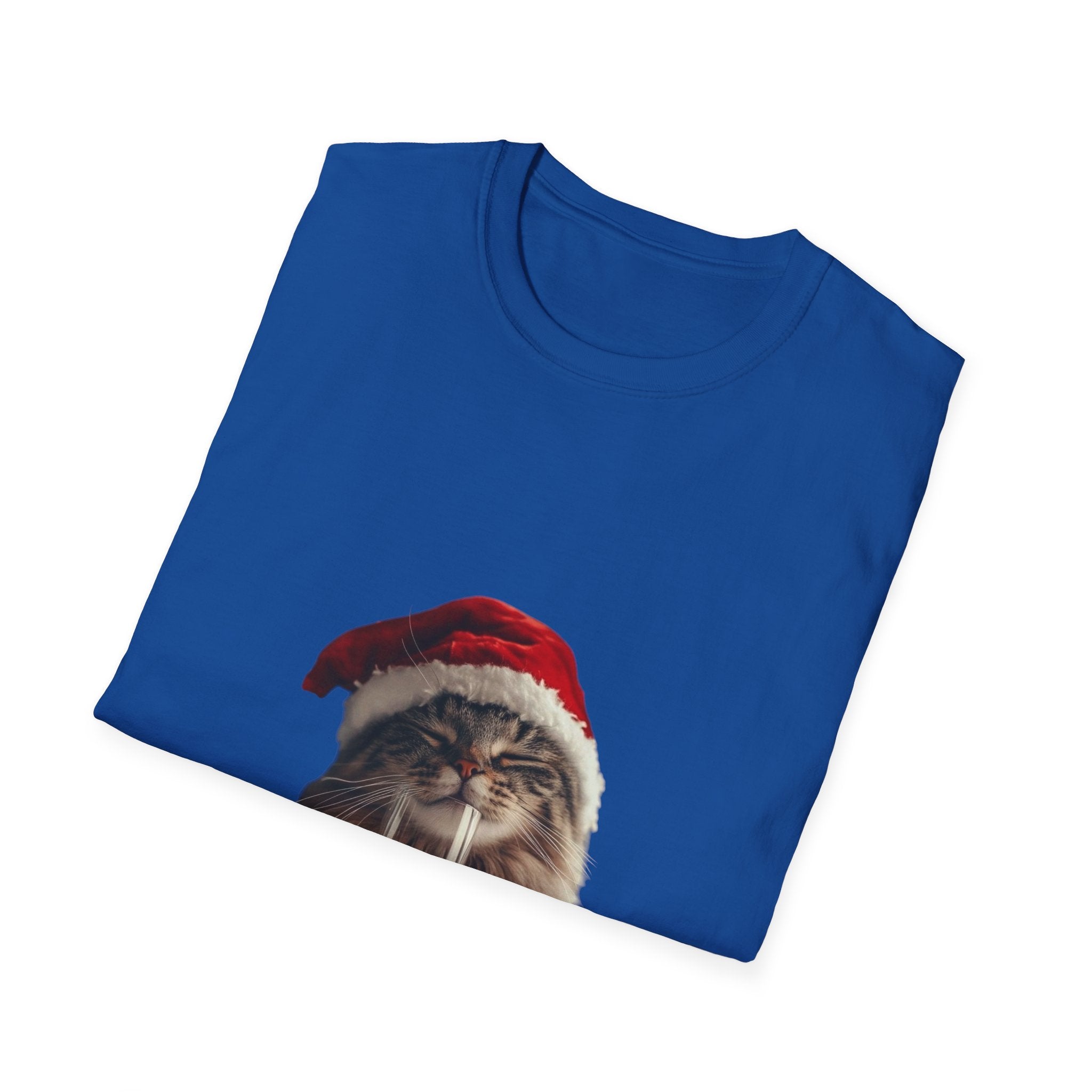 Christmas Cat T-Shirt – Cute Tabby Wearing Santa Hat Holiday Tee